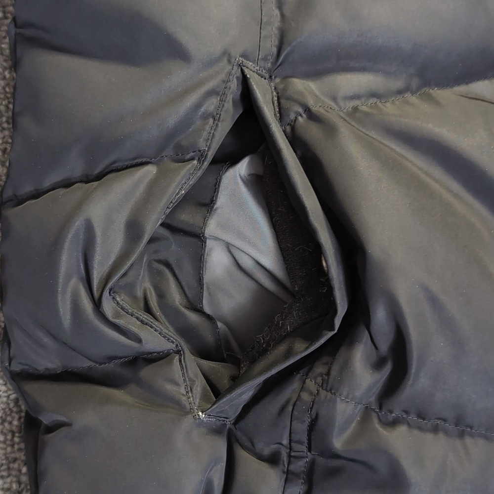 Lands End Goose Down Vest Dusk Black Size Medium - Picture 9 of 10
